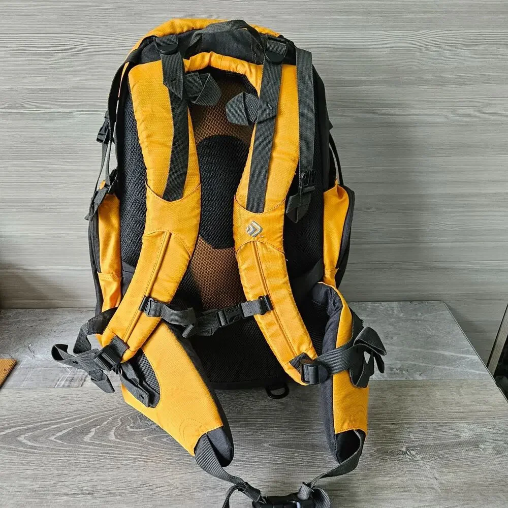 Outdoor Products Gama 8.0 Hiking Backpack Gorpcore Yellow/Black 39L Vintage Rare